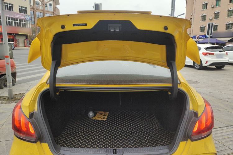 Used MG 5 2021 300TGI DCT Elegant Luxury Edition Trunk