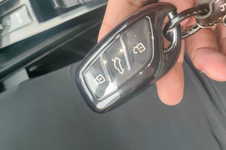 Used MG 5 2021 180 DVVT CVT Youth Luxury Edition Vehicle Key