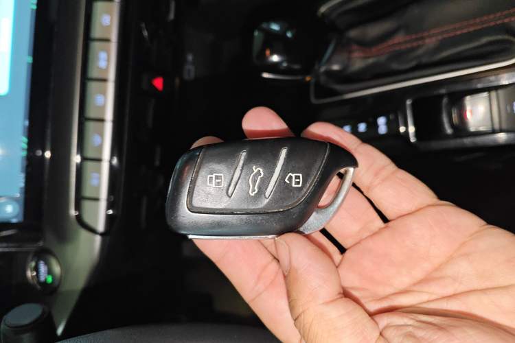 Used MG 5 2021 180 DVVT CVT Youth Luxury Edition Vehicle Key