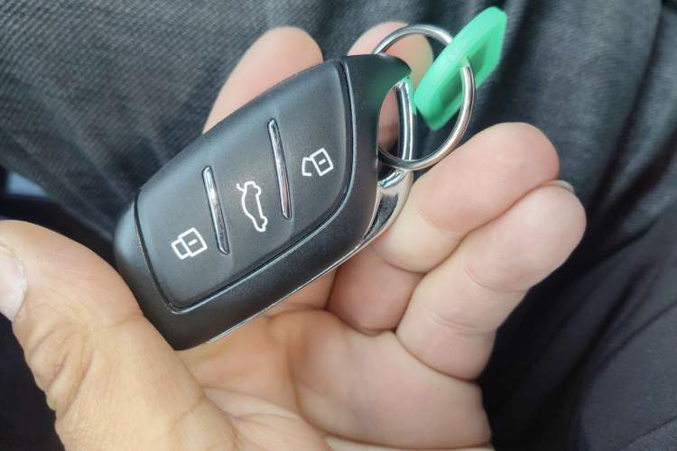 Used MG 5 2021 180 DVVT CVT Youth Luxury Edition Vehicle Key