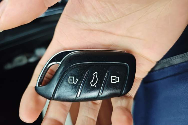 Used MG 5 2021 180 DVVT CVT Youth Luxury Edition Vehicle Key