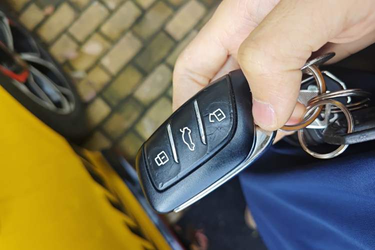 Used MG 5 2021 180 DVVT CVT Youth Luxury Edition Vehicle Key