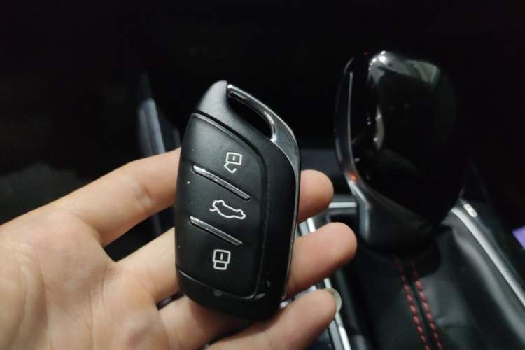 Used MG 5 2021 Revised Version 180 DVVT CVT Youth Luxury Edition Vehicle Key