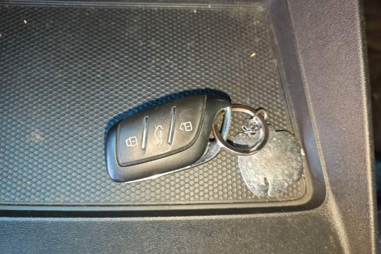 Used MG 5 2021 Revised Version 180 DVVT CVT Youth Luxury Edition Vehicle Key