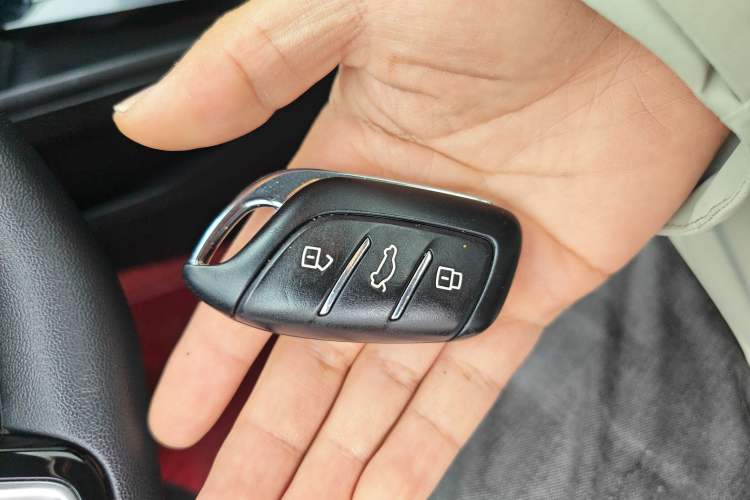 Used MG 5 2021 180 DVVT CVT Youth Luxury Edition Vehicle Key