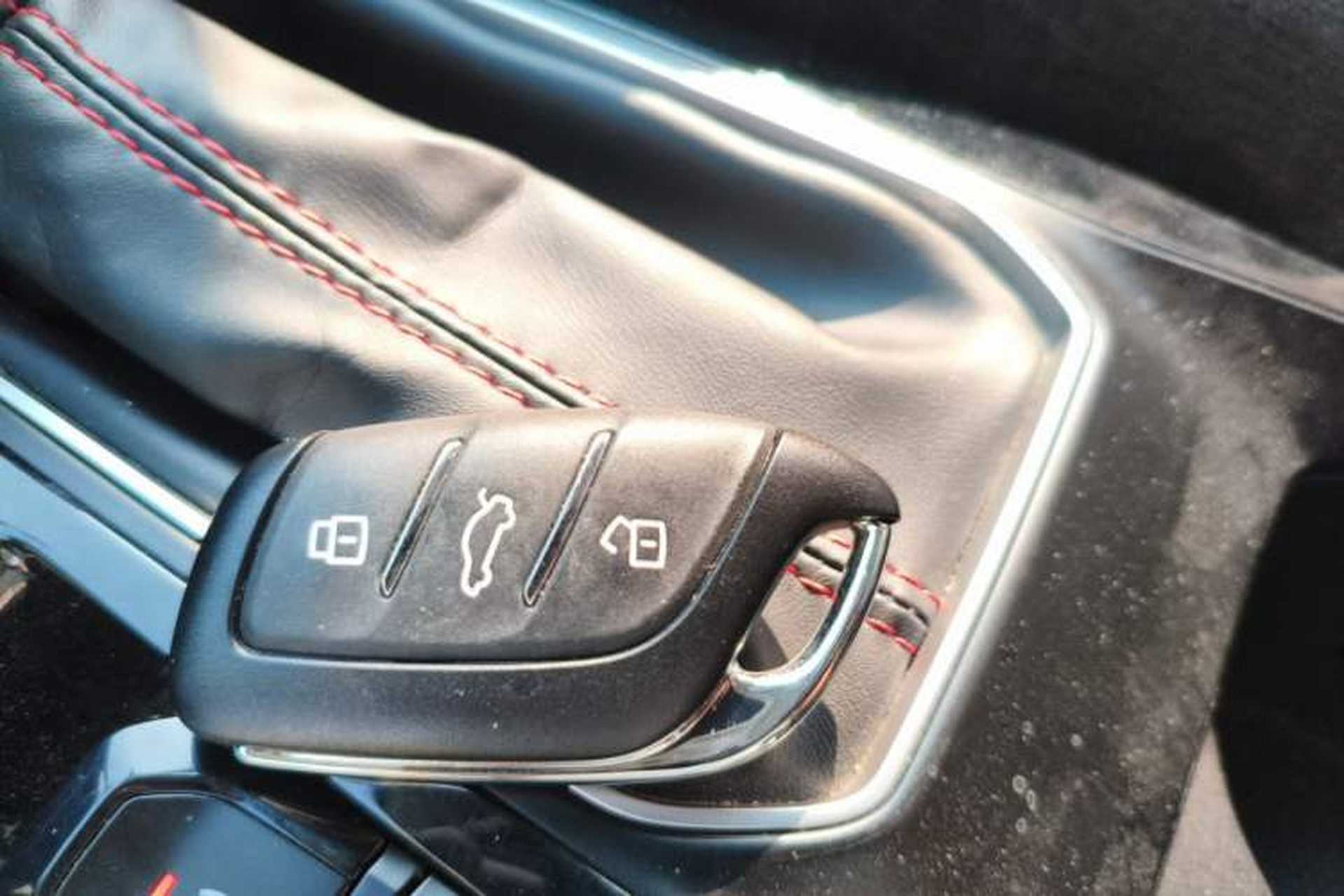 Used MG 5 2021 180 DVVT CVT Youth Luxury Edition Vehicle Key