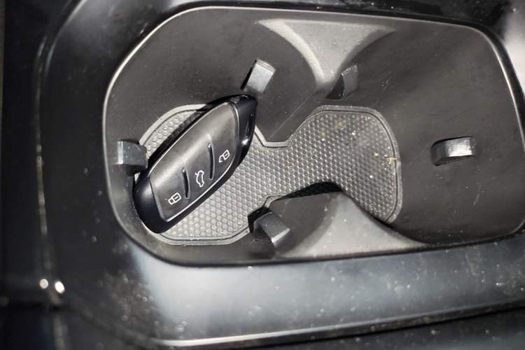 Used MG 5 2021 180 DVVT CVT Youth Luxury Edition Vehicle Key