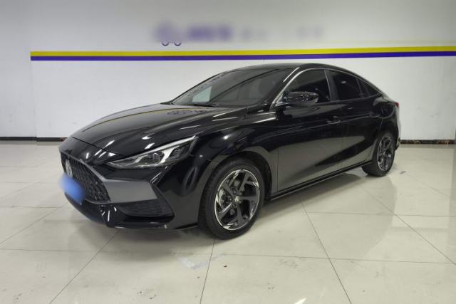 Used MG 5 2022 300TGI DCT Chao Yue Luxury Edition