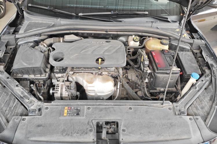 Used MG 5 2022 180 DVVT CVT Youth Flagship Edition Engine Bay