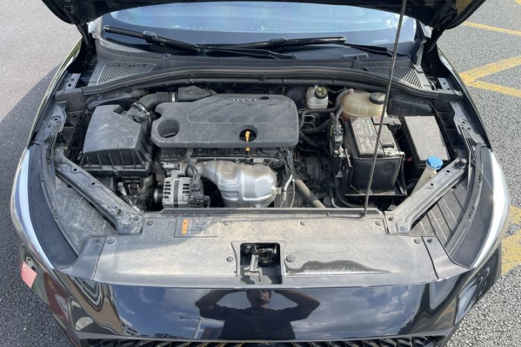 Used MG 5 2022 180 DVVT CVT Youth Luxury Edition Engine Bay