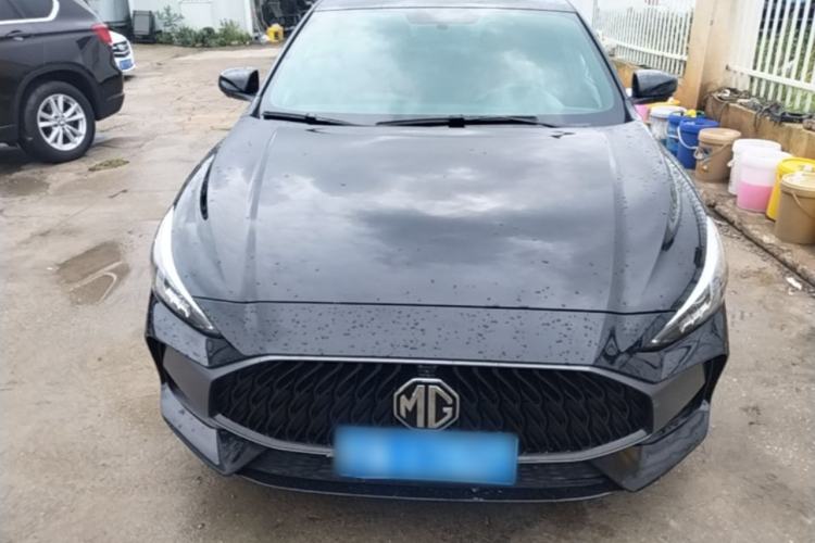 Used MG 5 2022 180 DVVT CVT Youth Luxury Edition Front