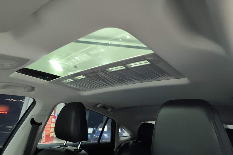 Used MG 5 2022 300TGI DCT Chao Yue Luxury Edition Headliner