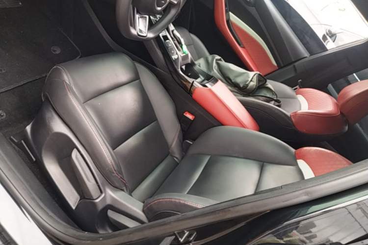 Used MG 5 2022 180 DVVT CVT Youth Luxury Edition Left Front Seat