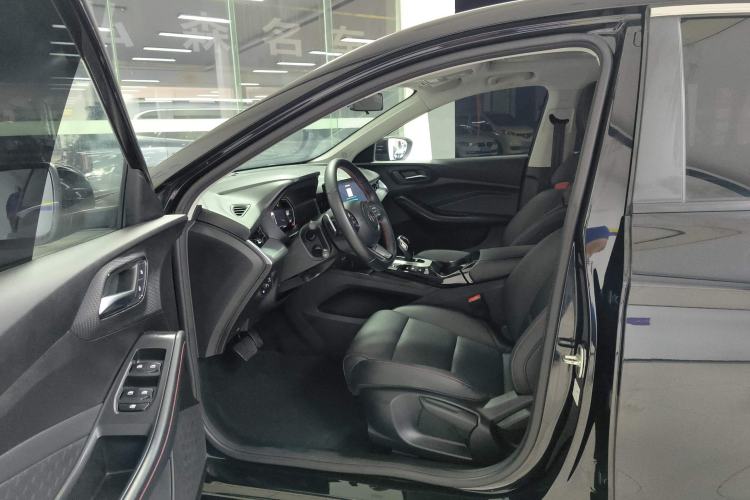 Used MG 5 2022 300TGI DCT Chao Yue Luxury Edition Left Front Seat