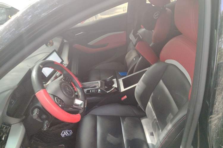 Used MG 5 2022 180 DVVT CVT Youth Luxury Edition Left Front Seat