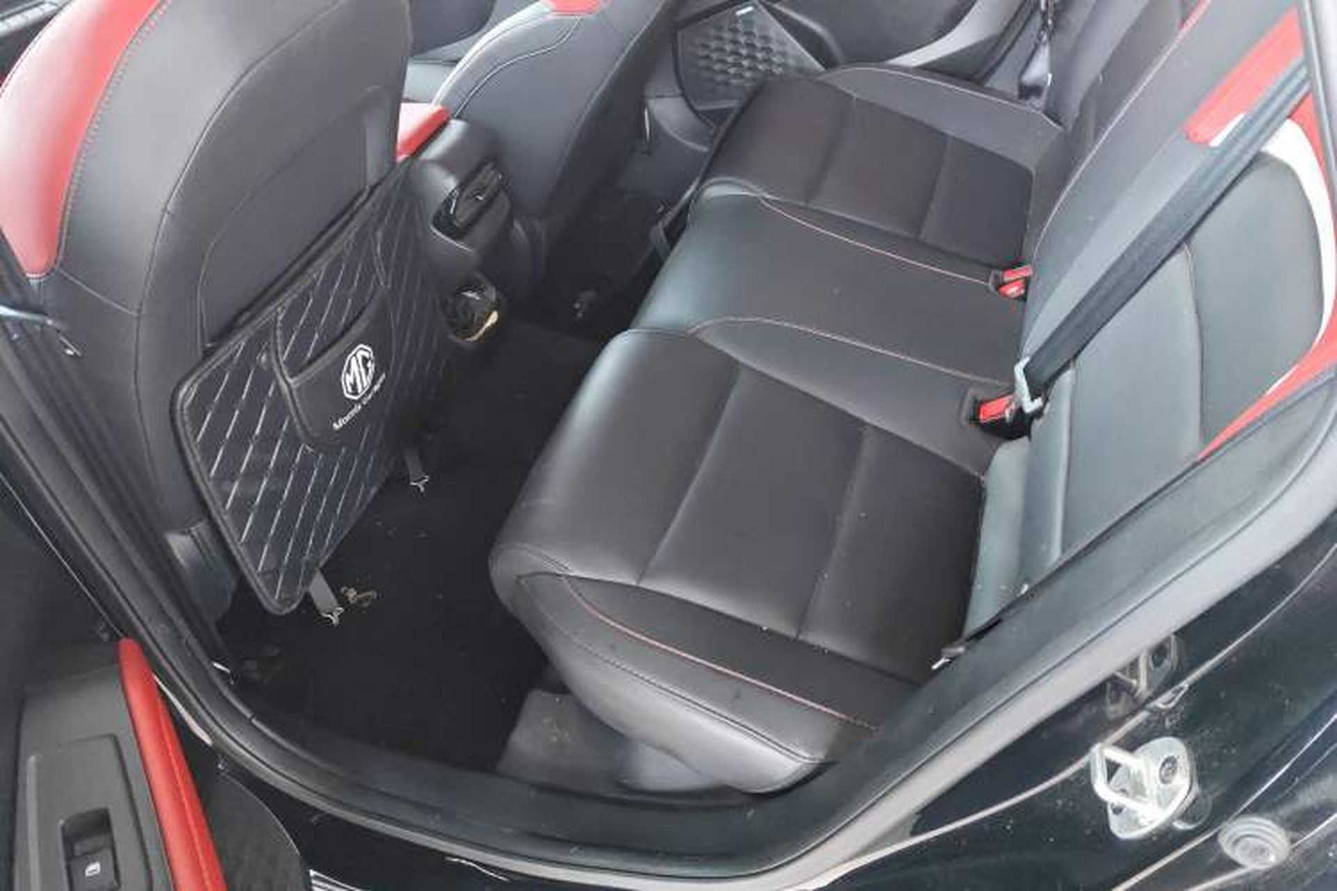 Used MG 5 2022 180 DVVT CVT Youth Flagship Edition Left Rear Seat