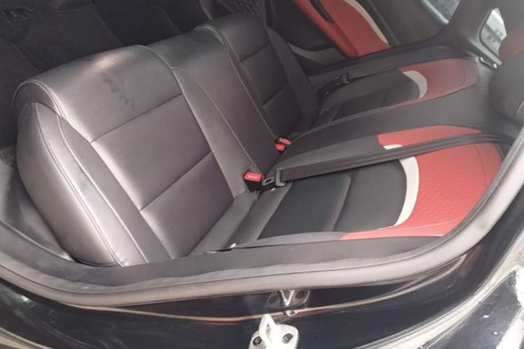Used MG 5 2022 180 DVVT CVT Youth Luxury Edition Left Rear Seat