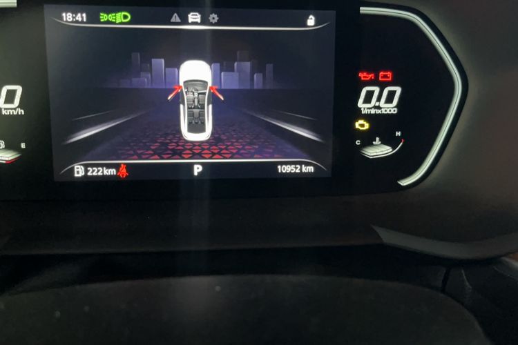 Used MG 5 2022 180 DVVT CVT Youth Luxury Edition Odometer Close Up