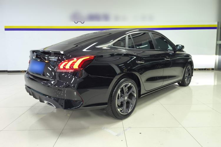 Used MG 5 2022 300TGI DCT Chao Yue Luxury Edition Rear Right 45 Deg