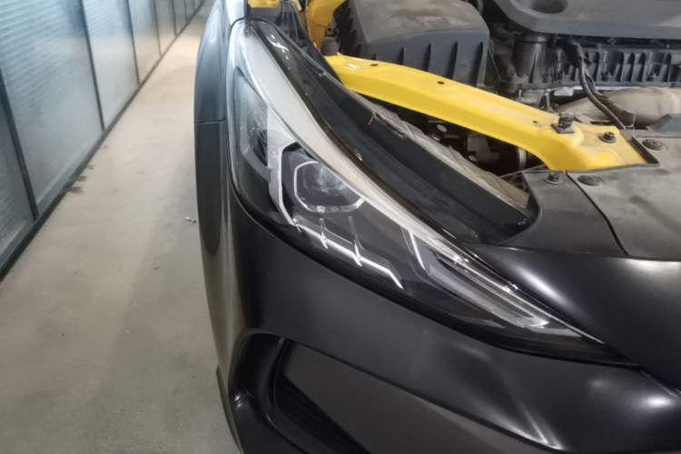 Used MG 5 2022 180 DVVT CVT Youth Luxury Edition Right Front Headlight