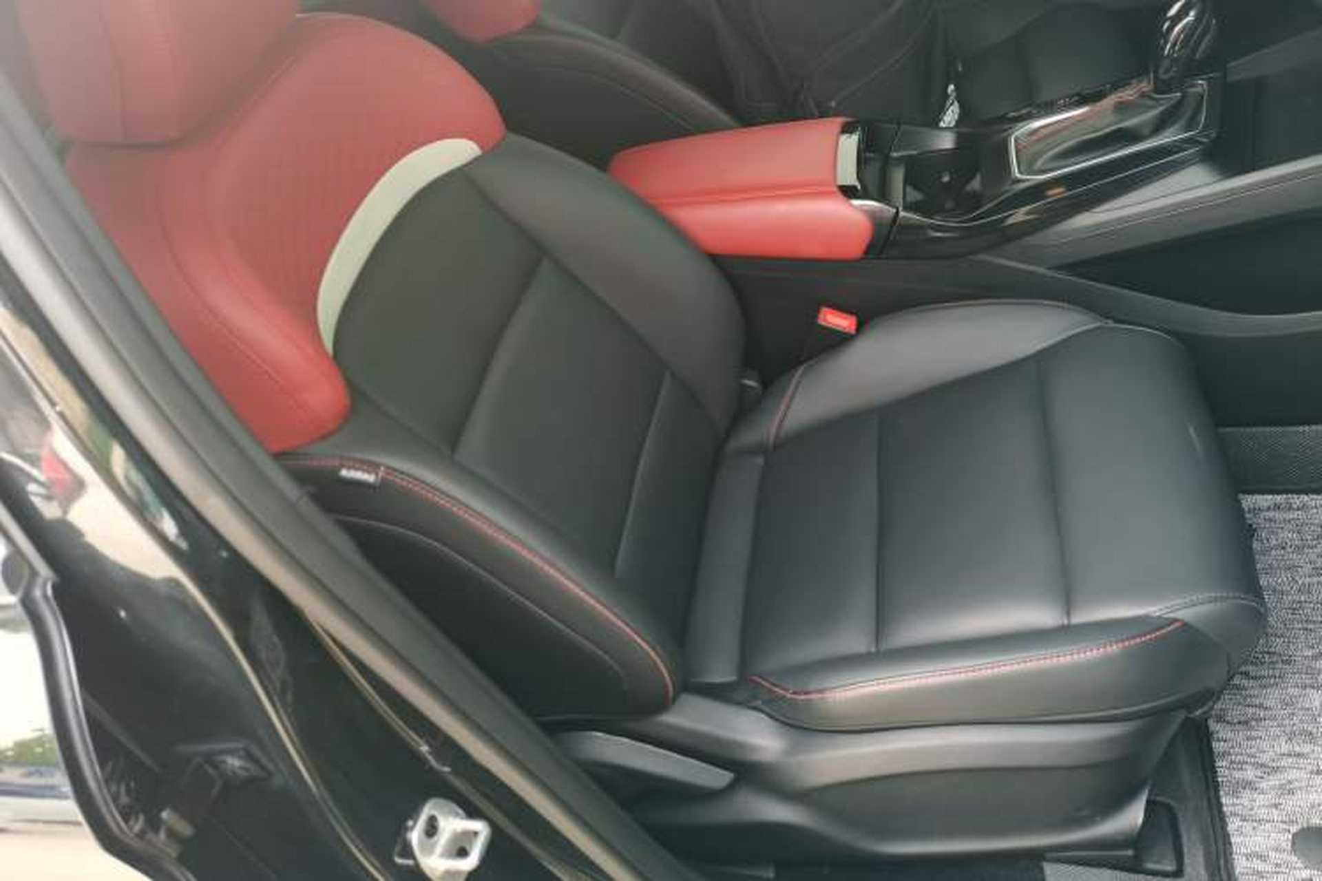 Used MG 5 2022 180 DVVT CVT Youth Luxury Edition Right Front Seat