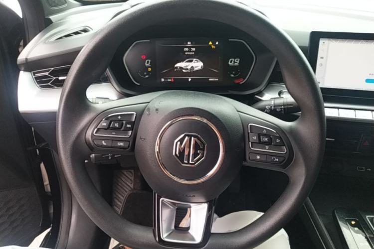 Used MG 5 2022 180 DVVT CVT Youth Luxury Edition Steering Wheel