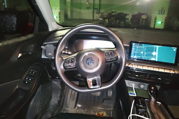 Used MG 5 2022 180 DVVT CVT Youth Luxury Edition Steering Wheel