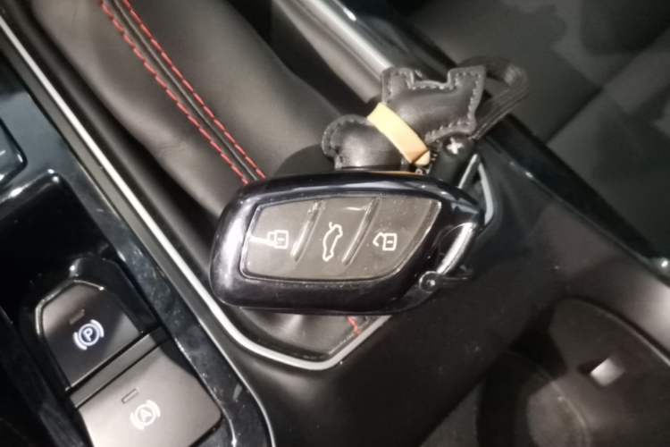 Used MG 5 2022 180 DVVT CVT Youth Luxury Edition Vehicle Key