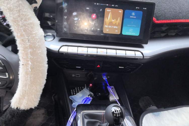 Used MG 5 2022 180 DVVT Manual Youth Luxury Edition Audio And AC Panel