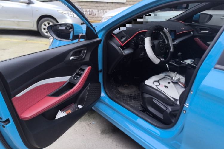Used MG 5 2022 180 DVVT Manual Youth Luxury Edition Driver Seat