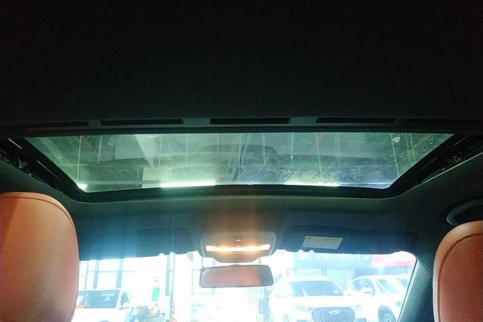 Used MG 5 2022 180 DVVT CVT Youth Luxury Edition Headliner