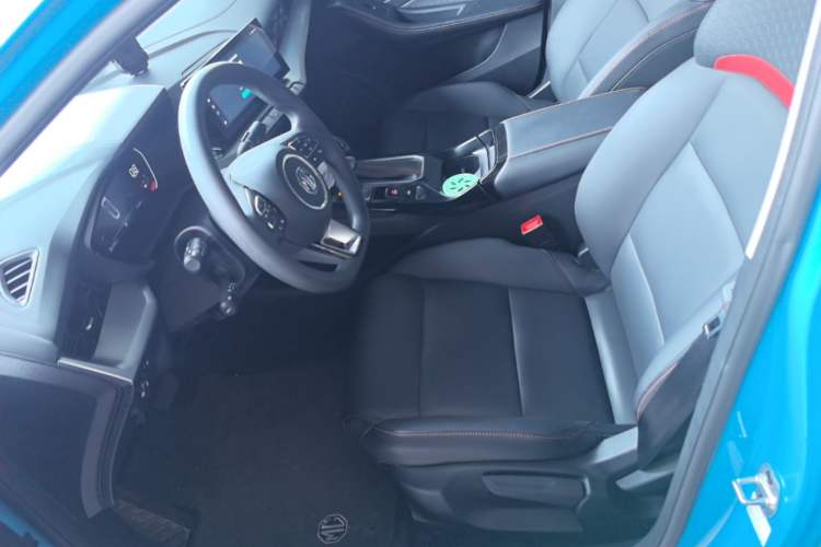 Used MG 5 2022 180 DVVT CVT Youth Luxury Edition Left Front Seat