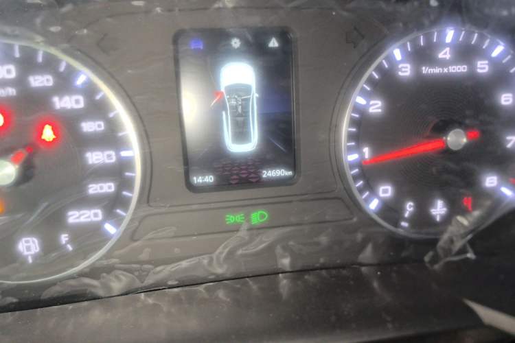 Used MG 5 2022 180 DVVT Manual Youth Luxury Edition Odometer Close Up