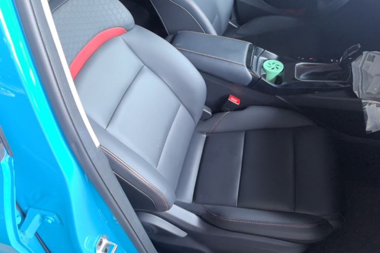 Used MG 5 2022 180 DVVT CVT Youth Luxury Edition Right Front Seat