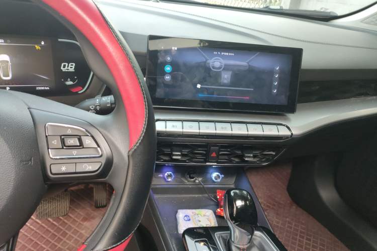 Used MG 5 2022 180 DVVT CVT Youth Luxury Edition Audio And AC Panel