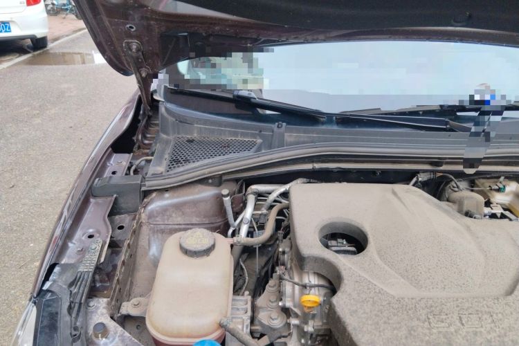 Used MG 5 2022 180 DVVT CVT Youth Luxury Edition Engine Bay Right