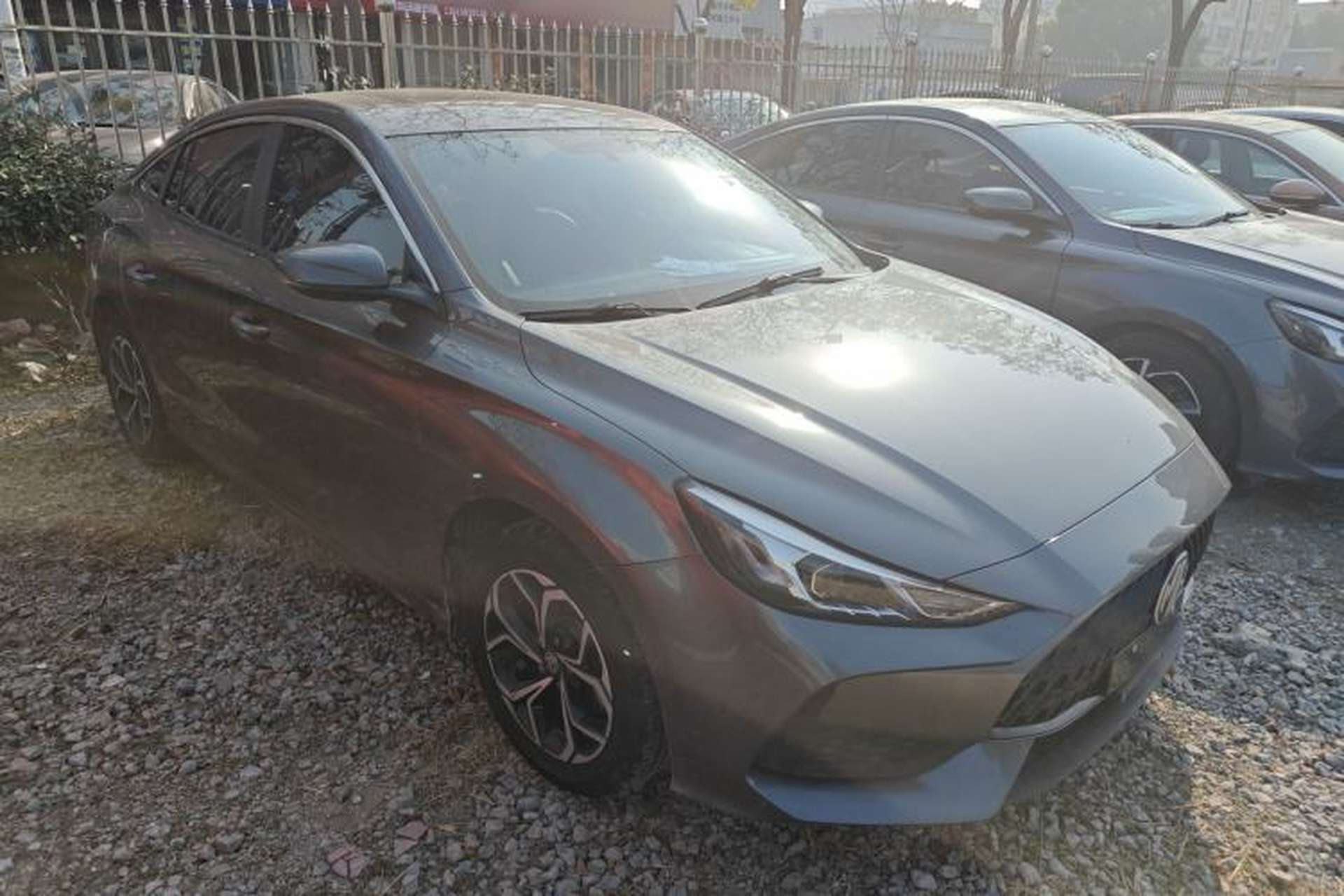 Used MG 5 2022 180 DVVT CVT Youth Style Edition Front Right 45 Deg