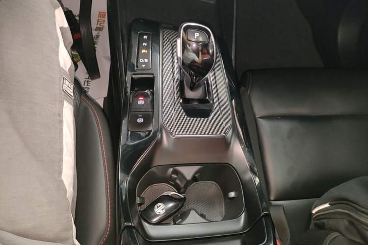 Used MG 5 2022 300TGI DCT Chao Yue Luxury Edition Gear Lever