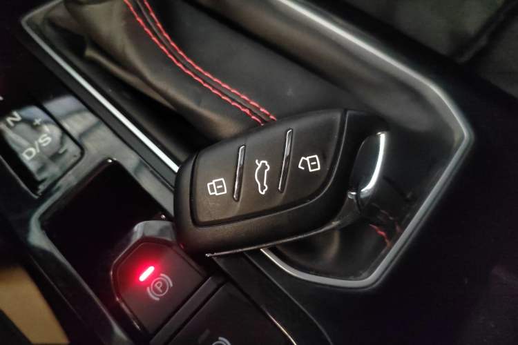 Used MG 5 2022 180 DVVT CVT Youth Flagship Edition Interior 1