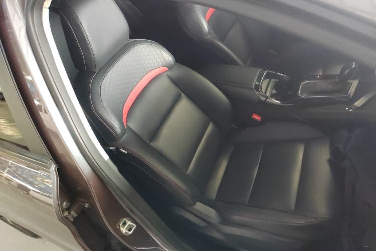 Used MG 5 2022 180 DVVT CVT Youth Flagship Edition Right Front Seat
