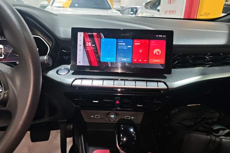 Used MG 5 2022 180 DVVT CVT Youth Luxury Edition Audio And AC Panel