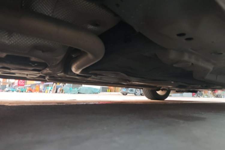 Used MG 5 2022 300TGI DCT Chao Yue Luxury Edition Chassis Front Left