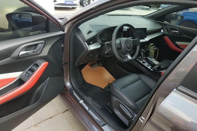 Used MG 5 2022 180 DVVT CVT Youth Luxury Edition Driver Seat