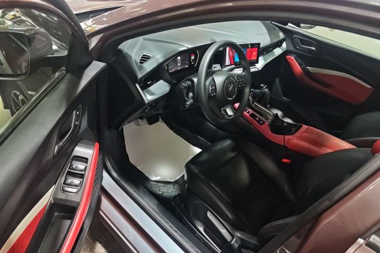 Used MG 5 2022 180 DVVT CVT Youth Luxury Edition Driver Seat
