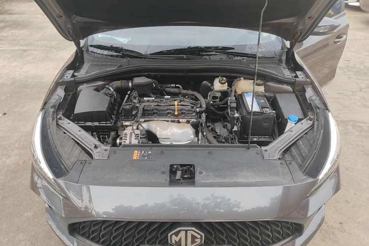 Used MG 5 2022 180 DVVT CVT Youth Luxury Edition Engine Bay