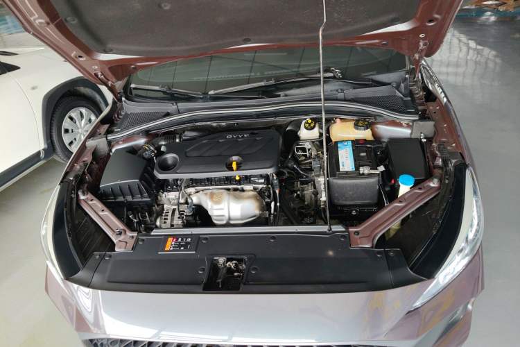Used MG 5 2022 180 DVVT CVT Youth Luxury Edition Engine Bay
