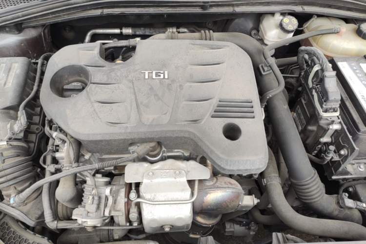 Used MG 5 2022 300TGI DCT Chao Yue Flagship Edition Engine Bay