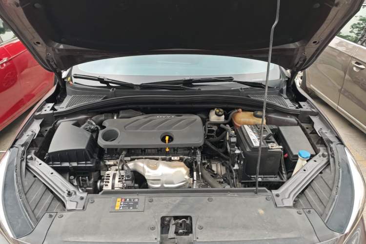 Used MG 5 2022 180 DVVT CVT Youth Luxury Edition Engine Bay