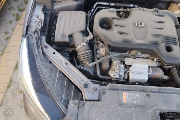 Used MG 5 2022 300TGI DCT Chao Yue Luxury Edition Engine Bay Right