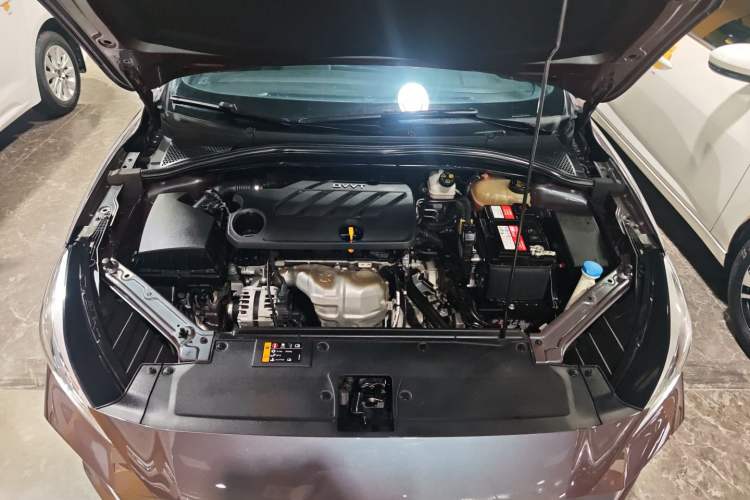 Used MG 5 2022 180 DVVT CVT Youth Luxury Edition Engine Bay